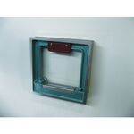 ＴＲＵＳＣＯ　【売切廃番】　角型精密水準器　Ａ級　寸法２５０Ｘ２５０　感度０．０２