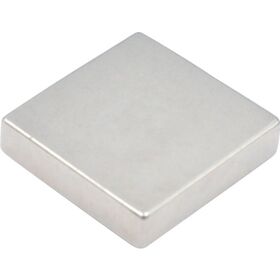 ＴＲＵＳＣＯ　ネオジム磁石　角形　２２ｍｍＸ２１ｍｍＸ５ｍｍ　（１個＝１ＰＫ）