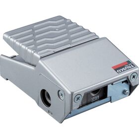 ＴＲＵＳＣＯ　足踏み切替え弁　ポート３